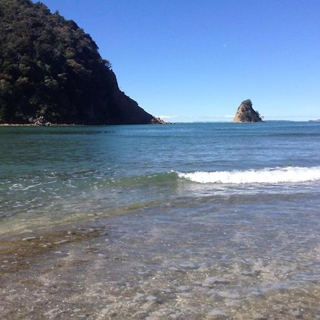 Waiwera Beach Getaway Экстерьер фото