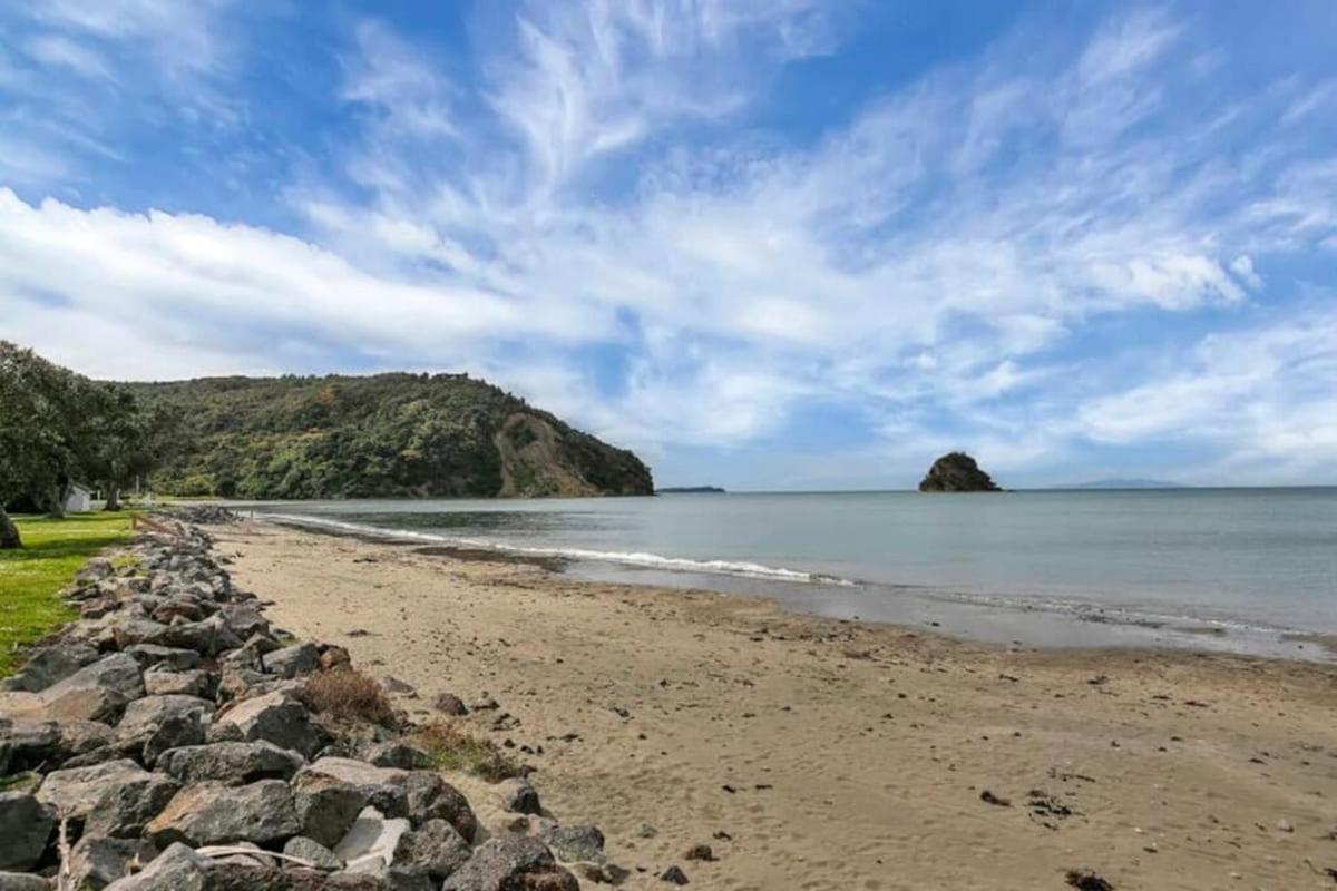 Waiwera Beach Getaway Экстерьер фото